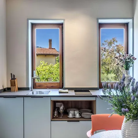 Wonder Suite With Balcony Walk To Sorrento Downtown By Feeling Italy Сорренто